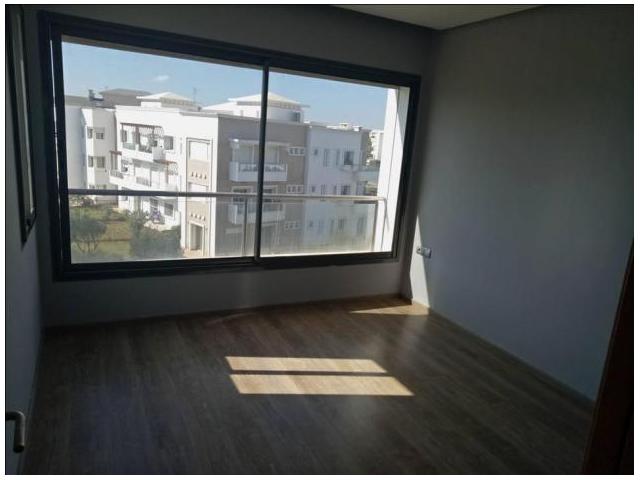 Photo Offre Appartement vide a BOUSKOURA image 4/6