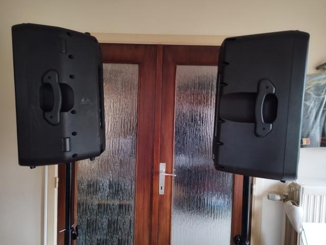 Photo Paire de Berhinger eurolive B312A image 4/6