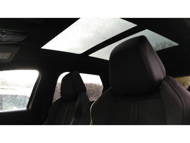 Photo PEUGEOT 3008 GT LINE GRIS PLATINIUM TOIT OUVRANT image 4/6