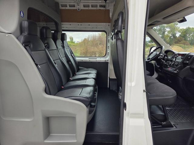 Photo Peugeot Boxer L3h2 Double Cabine 7Places 2.2hdi 131cv 96kw.. image 4/6