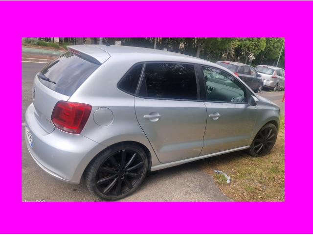 Photo polo 5 . polo  v  .1l6 tdi    2010   .  polo 5   1l6 tdi   90 petit problème  injecteur 1 ou 2   avo image 4/6