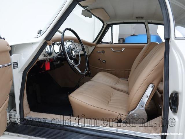 Photo Porsche 356 BT6 Notchback '62 CH2199 image 4/6