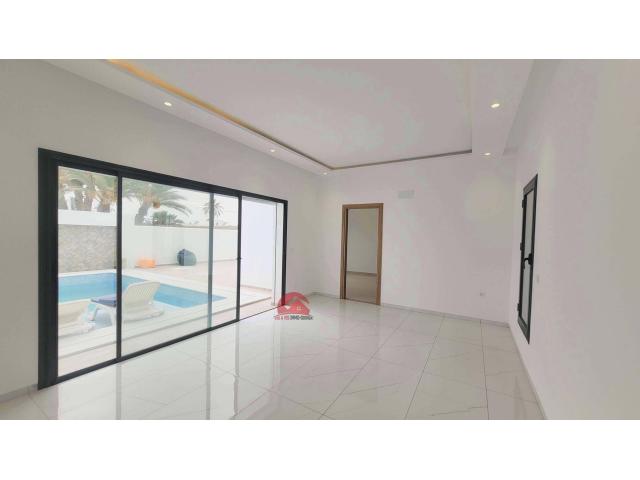 Photo Réf V620 - Vente villa avec piscine à Mezraya Djerba ZA image 4/6