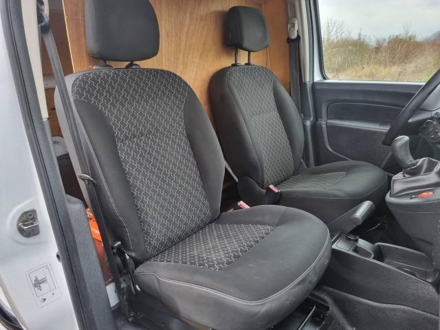 Photo Renault Kangoo 2015 1.5dci 75cv 55kw Euro5 Airco 2places... image 4/6