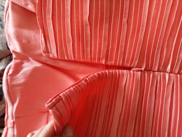 Photo Robe cocktail couleur corail image 4/4
