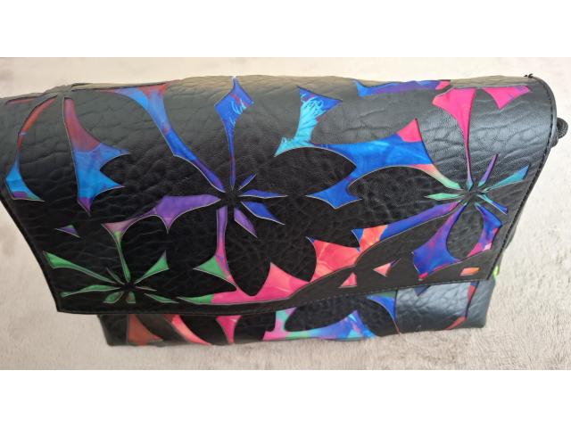 Photo Sac à mains/bandoulière Desigual  Comme neuf image 4/6