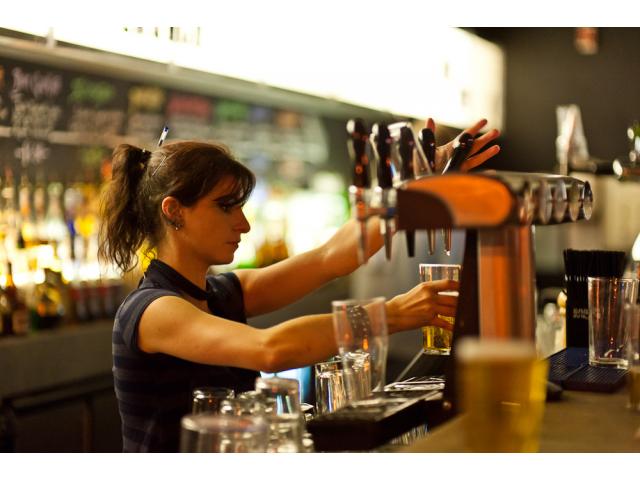 Photo Serveur, Barman, Commis à Londres (H/F) image 4/5