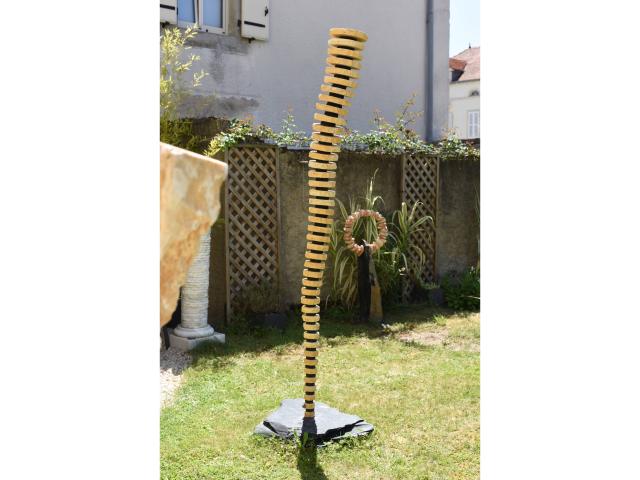 Photo Skulptur aus Travertin-Schiefer – Gartenstatue image 4/5