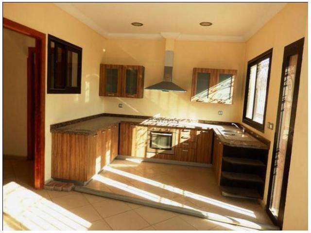 Photo Somptueuse villa avec piscine privée à Targa image 4/6