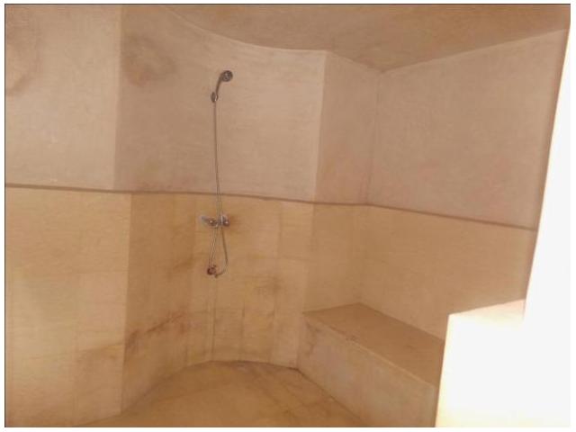 Photo Spacieuse villa à usage commercial ou habitation à Targa image 4/6