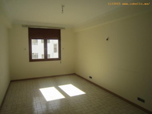 Photo Spacieux appartement en location à Rabat Agdal image 4/5