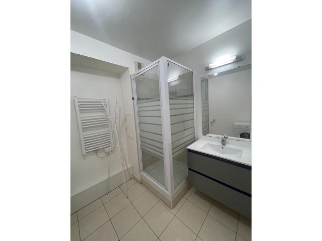 Photo ✅Studio meublé - 27 m² - 5 mn gare et centre ville image 4/4