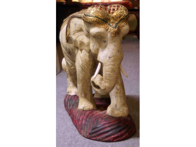 Photo Statue éléphant en bois peint - H: 51 cm image 4/4