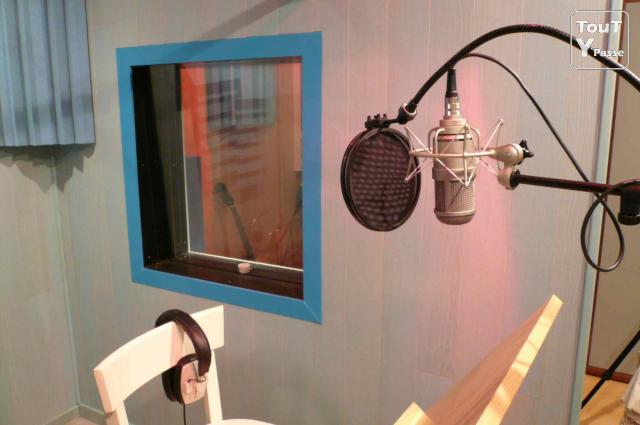 Photo STUDIO D'ENREGISTREMENT PARIS KARAOKE MUSIQUE MIXAGE MASTERING image 4/6