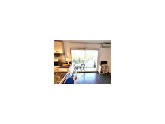 Photo SUPERBE APPARTEMENT 2 PIECES CALVI CENTRE L34 image 4/6