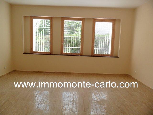 Photo Superbe villa à louer à  Souissi Rabat image 4/6