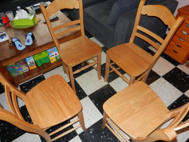 Photo Table en chêne + 4 chaises image 4/5