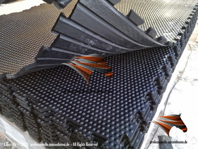Photo Tapis de Box & Tapis pour bétail, Tapis de Paddock et Tapis en Caoutchouc image 4/6