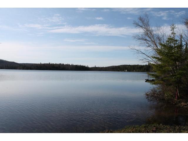 Photo Terrain 23 125 pc, Accès au lac navigable, Lac-Supérieur, Laurentides (Quebec) image 4/6