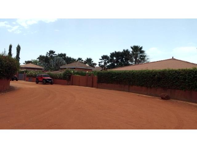 Photo Terrain de 280 mètres carrés à vendre à Saly Sénégal image 4/4