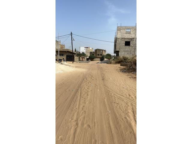 Photo Terrain de 315 mètres carrés à vendre à Saly Sénégal image 4/4