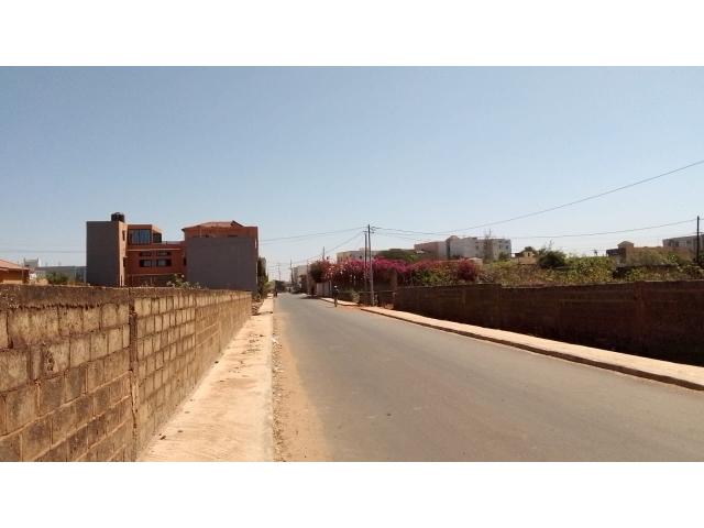 Photo Terrain de 500 mètres carrés à vendre à Saly Sénégal image 4/4
