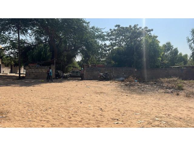 Photo Terrain de 5000 mètres carrés à vendre à Mbour Sénégal image 4/4