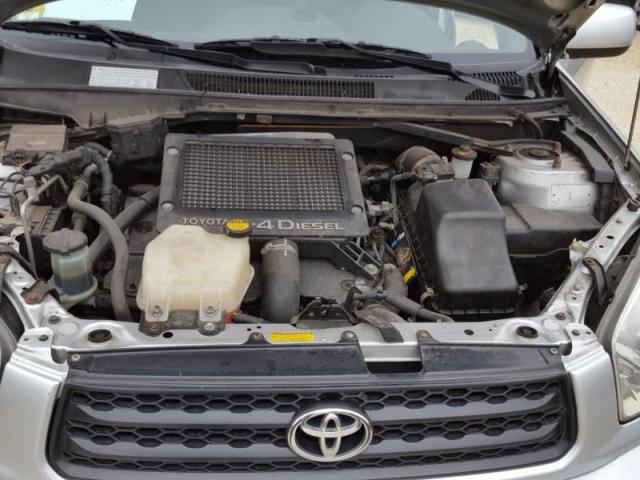 Photo Toyota RAV 4 D-4D 4x4 1. Main, Carnet D'Entretien, image 4/4