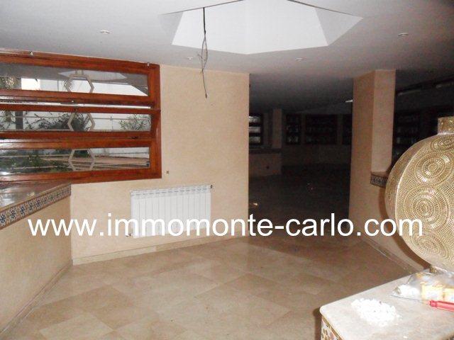 Photo Très belle villa à louer à Rabat Souissi image 4/6