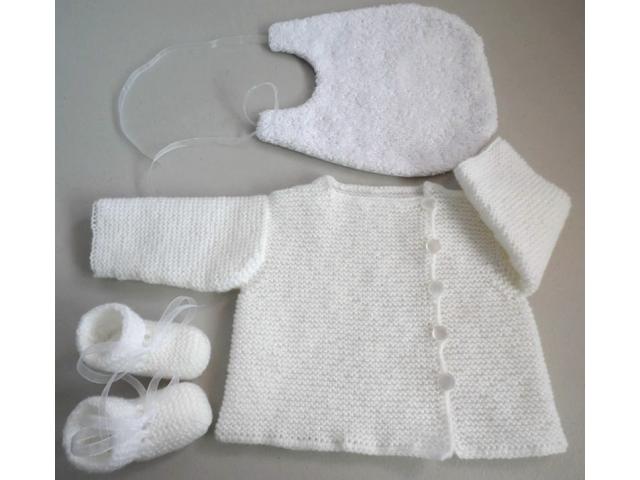 Photo Tricot bébé laine fait main brassière mixte image 4/4