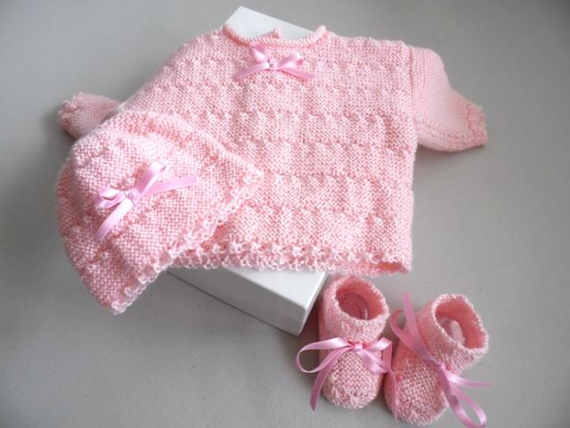 Photo Tricot bébé trousseau calinou rose image 4/6