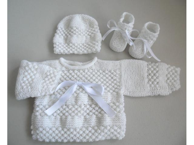 Photo Trousseau blanc naissance tricot laine bébé fait main image 4/6