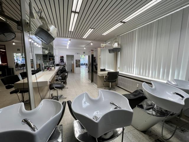 Photo Uccle/Saint-Job - Remise de commerce - Salon de coiffure image 4/6