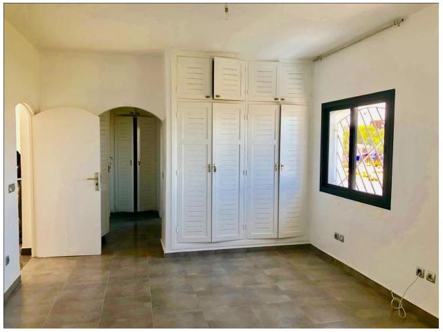 Photo une coquette villa de 400m2 Ain diab image 4/6