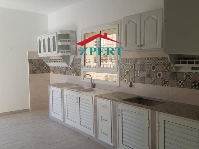 Photo une superbe villa de type S3 entourée d’un jardin image 4/4