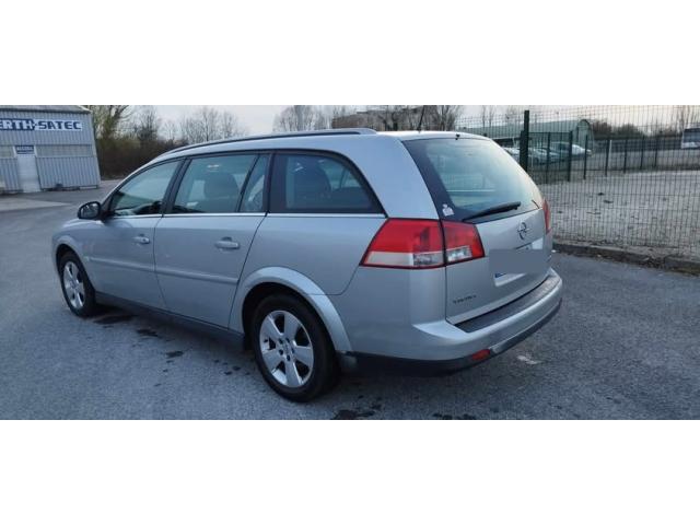 Photo Vend OPEL VECTRA 1,9 CDTI BREAK 2004 image 4/4