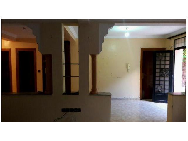 Photo vente villa 300 M Riad Salam route de casa image 4/5