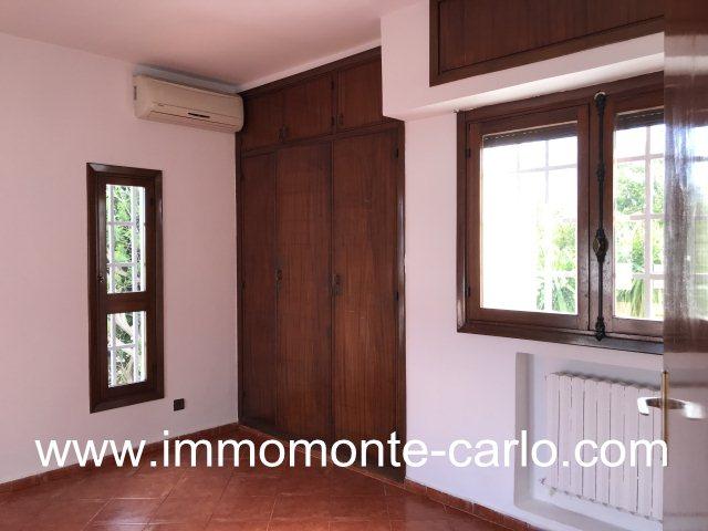 Photo Villa à louer au quartier Souissi à Rabat image 4/6