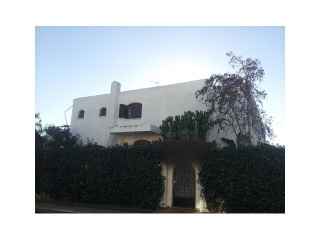 Photo Villa à vendre à Casablanca au Bd Azemmour proche de Morocco Mall pour double usage commercial et ré image 4/6