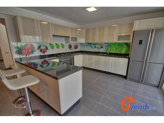 Photo Villa NEUVE 412m² sur 3 niveaux à vendre – Dar Bouazza image 4/6