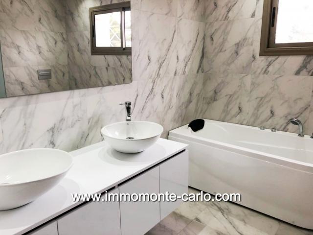 Photo Villa neuve avec piscine à louer à Souissi RABAT image 4/4