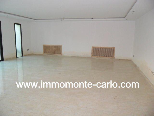 Photo Villa neuve haut standing à louer au quartier  Souissi RABAT image 4/5
