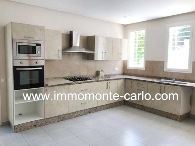 Photo Villa neuve style moderne en location à Souissi Rabat image 4/6