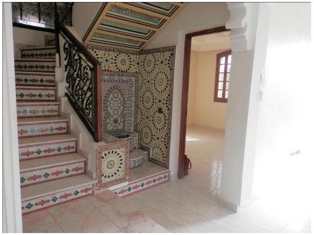 Photo 2 niveaux de villa 6ch vc balcon à Riad Salam image 5/6