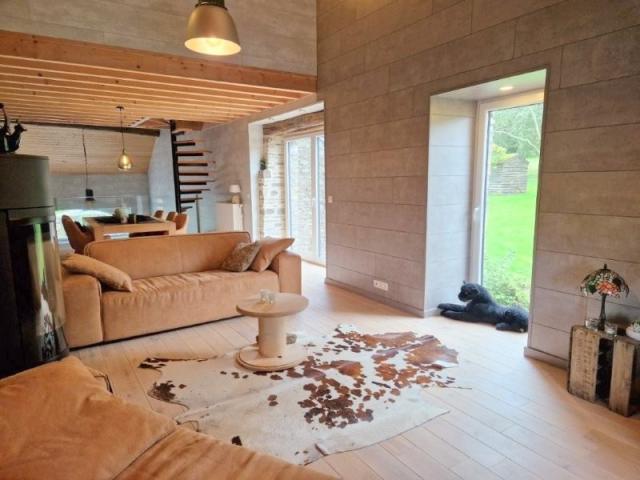 Photo 6960 Manhay : belle maison en pierres avec grand jardin + loft, 5-6 ch. image 5/6