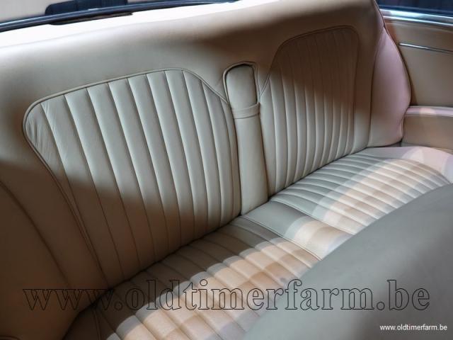 Photo Alfa Romeo 2000 Sprint '61 CH6543 image 5/6