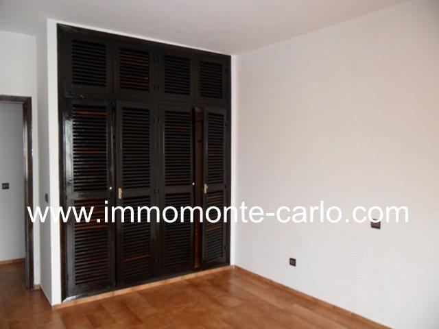 Photo Appartement avec À louer terrasse au haut Agdal Rabat image 5/5