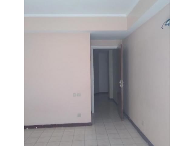 Photo Appartement de 3 chambres en location image 5/5