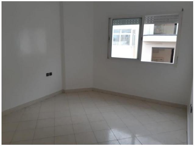 Photo Appartement en location à Maarif image 5/6