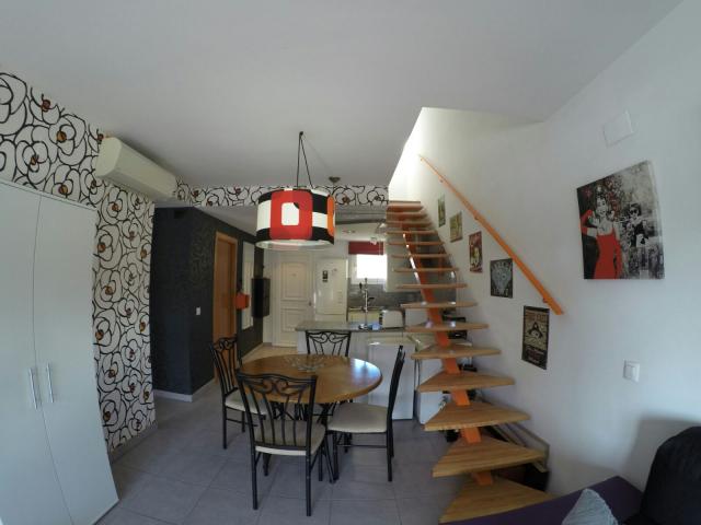 Photo Appartement F3 avec piscine communautaire et parking privée image 5/6